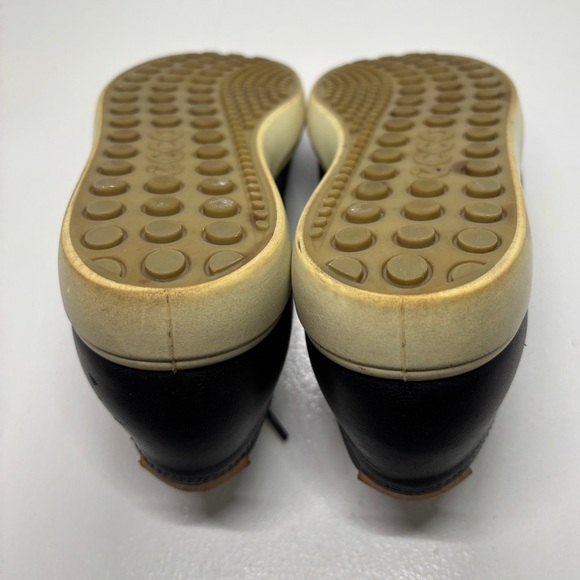 Ecco Black and White Leather Sneakers with Sleek Design - Picture 9 of 9